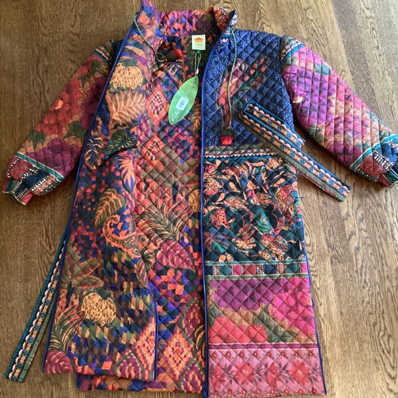 FARM Rio Mixed Patchwork Midi Reversible Puffer Jacket w/Belt Side Zipper Vents - Picture 16 of 16